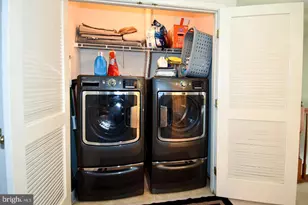 16032 Barn Swallow Pl, Woodbridge, VA 22191 - Photo 35