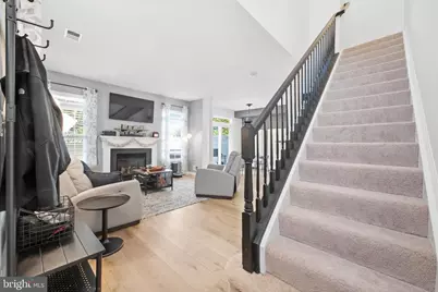 9855 Earls Ferry Circle, Bristow, VA 20136 - Photo 5