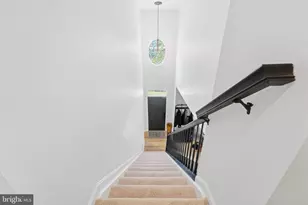 9855 Earls Ferry Cir, Bristow, VA 20136 - Photo 23