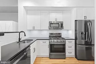 9855 Earls Ferry Cir, Bristow, VA 20136 - Photo 15