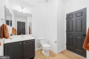 9855 Earls Ferry Cir, Bristow, VA 20136 - Photo 19