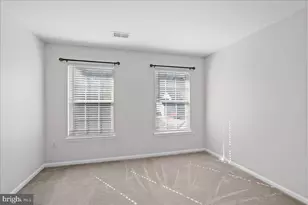 5730 Rocksbury Ln, Woodbridge, VA 22193 - Photo 29