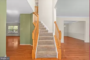 5730 Rocksbury Ln, Woodbridge, VA 22193 - Photo 5