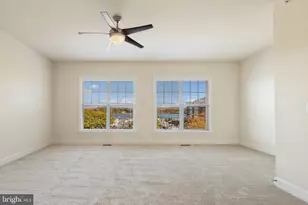 562 Marina Landing Ln, Woodbridge, VA 22191 - Photo 29