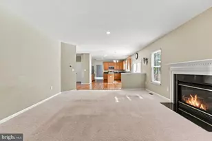 8368 Tenbrook Dr, Gainesville, VA 20155 - Photo 19