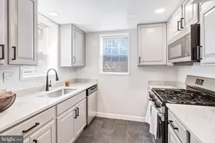 9703 Fairmont Ave, Manassas, VA 20109 - Photo 19