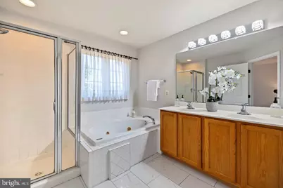 1455 Fawn Hollow Lane, Woodbridge, VA 22191 - Photo 27