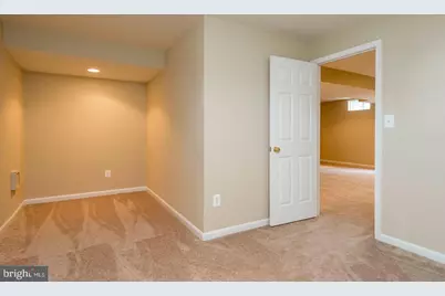 8913 Yellowleg Court, Gainesville, VA 20155 - Photo 17