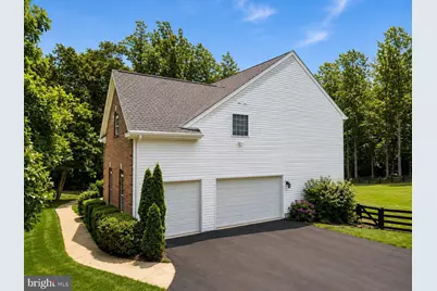 16125 Gossum Court, Haymarket, VA 20169 - Photo 9