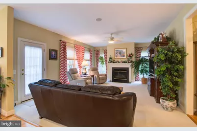 4453 Tuscany Court, Woodbridge, VA 22192 - Photo 17
