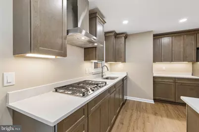 9512 Lomond Drive, Manassas, VA 20109 - Photo 13