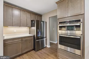 9512 Lomond Dr, Manassas, VA 20109 - Photo 5