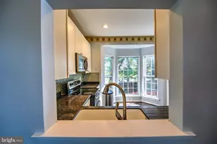 14100 Carmody Pl, Woodbridge, VA 22193 - Photo 5