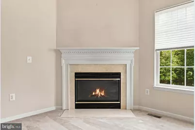 8373 Tenbrook Drive, Gainesville, VA 20156 - Photo 23