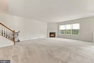 8373 Tenbrook Dr, Gainesville, VA 20156 - Photo 21
