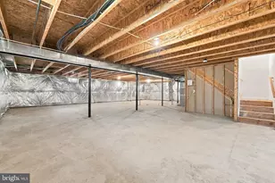 8373 Tenbrook Dr, Gainesville, VA 20156 - Photo 61