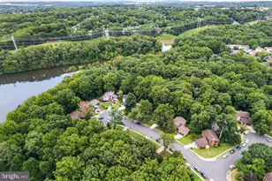2609 Woodfern Ct, Woodbridge, VA 22192 - Photo 75