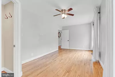 18323 Sharon Road, Triangle, VA 22172 - Photo 11