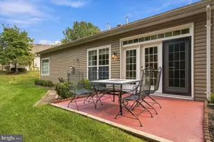 12338 Grantley Ct, Woodbridge, VA 22192 - Photo 31