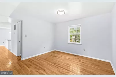 13457 Orangewood Drive, Woodbridge, VA 22193 - Photo 19