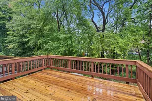 4226 Devonwood Way, Woodbridge, VA 22192 - Photo 13