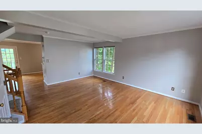 7044 Rogue Lane, Gainesville, VA 20155 - Photo 3