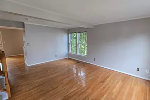 7044 Rogue Ln, Gainesville, VA 20155 - Photo 3