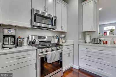 742 Collington Court, Woodbridge, VA 22191 - Photo 7