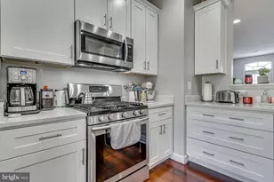 742 Collington Ct, Woodbridge, VA 22191 - Photo 7