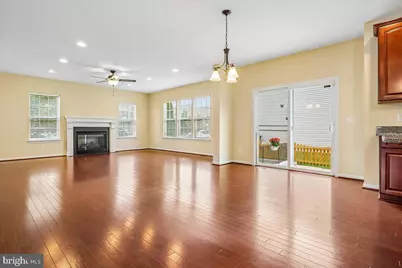 5580 Spriggs Meadow Drive, Woodbridge, VA 22193 - Photo 9