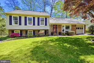 15887 Cliffbrook Ct, Dumfries, VA 22025 - Photo 1