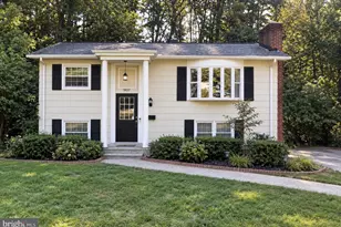 3927 Forestdale Ave, Woodbridge, VA 22193 - Photo 1