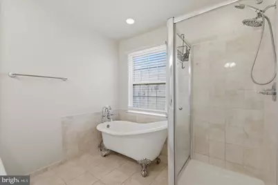 7049 Rogue Forest Lane, Gainesville, VA 20155 - Photo 23