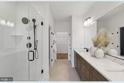 15474 Emerald Way, Haymarket, VA 20169 - Photo 17