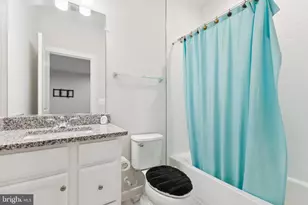 1697 Beech Leaf St, Dumfries, VA 22026 - Photo 5