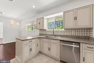 18301 Cabin Rd, Triangle, VA 22172 - Photo 17