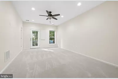1571 Renate Drive, Woodbridge, VA 22192 - Photo 27