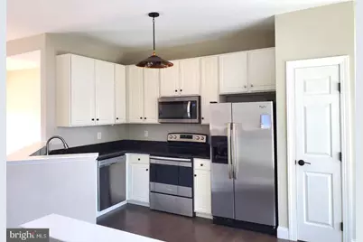 3983 Hartlake Street, Woodbridge, VA 22192 - Photo 3
