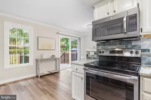 10696 Winfield Loop, Manassas, VA 20109 - Photo 11