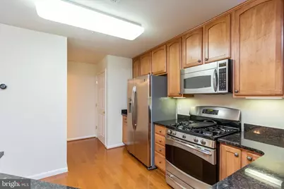 2801 Chinkapin Oak Lane #217, Woodbridge, VA 22191 - Photo 7