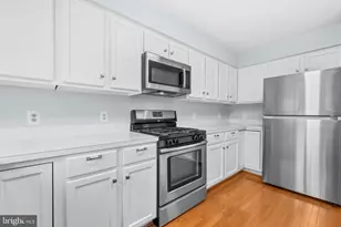 16880 Jed Forest Ln, Woodbridge, VA 22191 - Photo 13