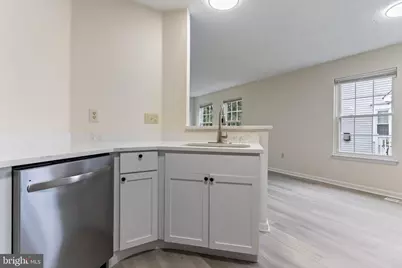 8025 Lantern Court #118, Manassas, VA 20109 - Photo 13