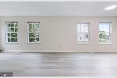 8025 Lantern Court #118, Manassas, VA 20109 - Photo 7