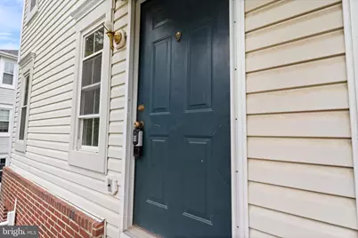 8025 Lantern Court #118, Manassas, VA 20109 - Photo 3
