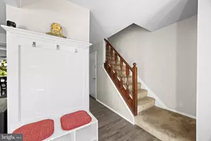 12549 Basque Pl, Woodbridge, VA 22192 - Photo 11