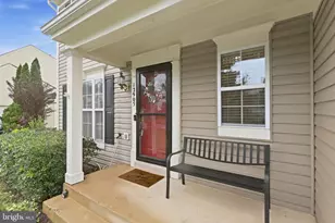 12905 Ness Hollow Ct, Bristow, VA 20136 - Photo 5