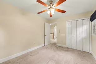 3210 Riverview Dr, Triangle, VA 22172 - Photo 27