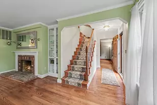3210 Riverview Dr, Triangle, VA 22172 - Photo 11