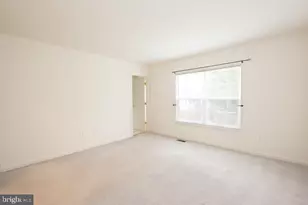 10558 Crooked Branch Ct, Manassas, VA 20112 - Photo 15