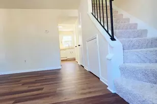 12311 Woodlawn Ct, Woodbridge, VA 22192 - Photo 5